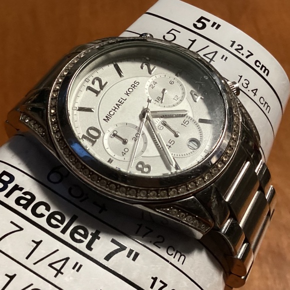 Michael Kors Silver-tone Women’s Watch MK-5165 - Picture 15 of 15